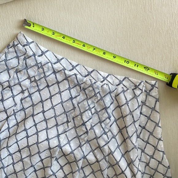 EUC banana republic silk skirt size 4 - Picture 6 of 8